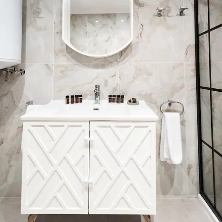 Bella Mare Boutique Lägenhet *